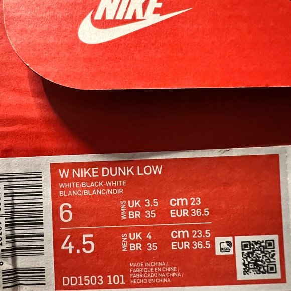 Nike Dunk Low “Panda” Women’s 6 — Brand New w/ Box - Picture 7 of 7